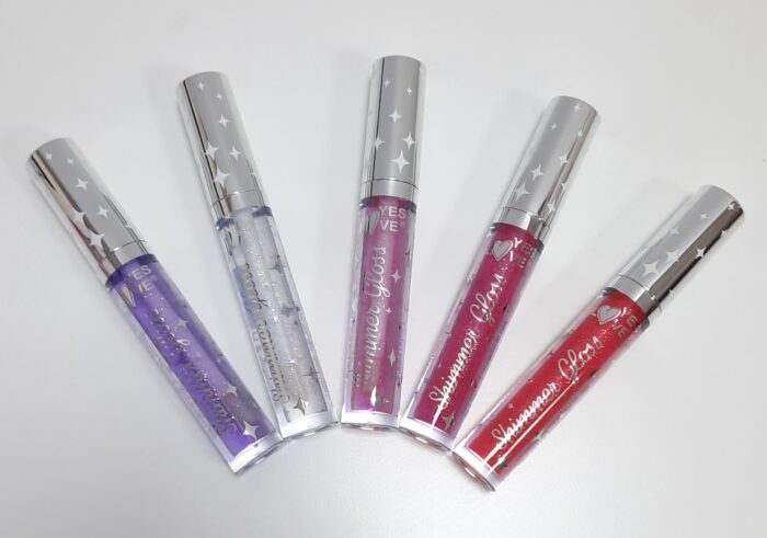 GLOSS LOVE